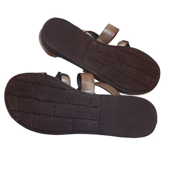 OTBT Women Sandals, Pender Strappy Leather Open Toe Buckle Closure Size 6 - Picture 5 of 5